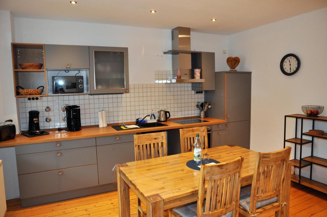 Apartmenthaus Am Zimmerplatz Hofheim am Taunus Buitenkant foto