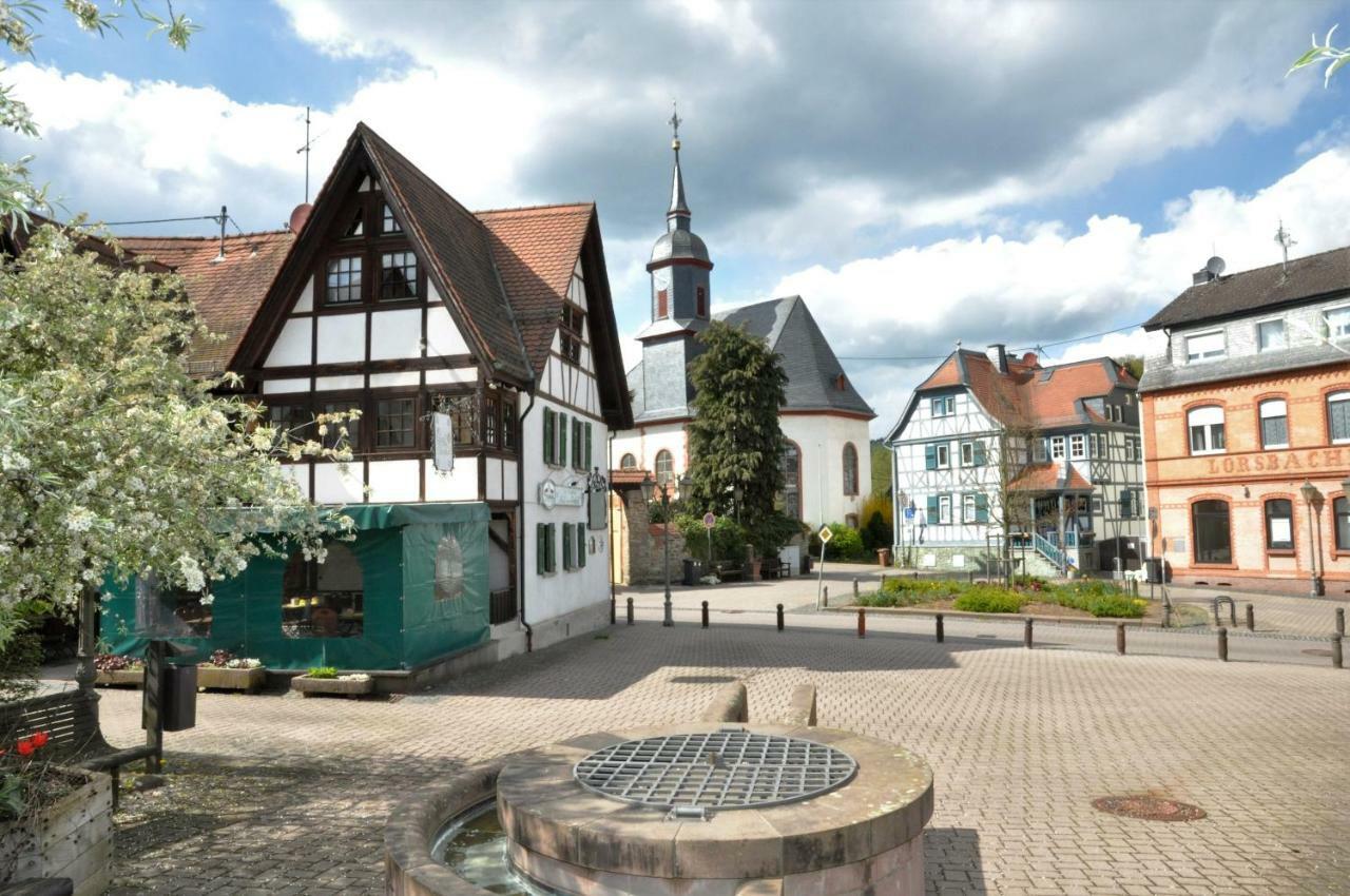 Apartmenthaus Am Zimmerplatz Hofheim am Taunus Buitenkant foto