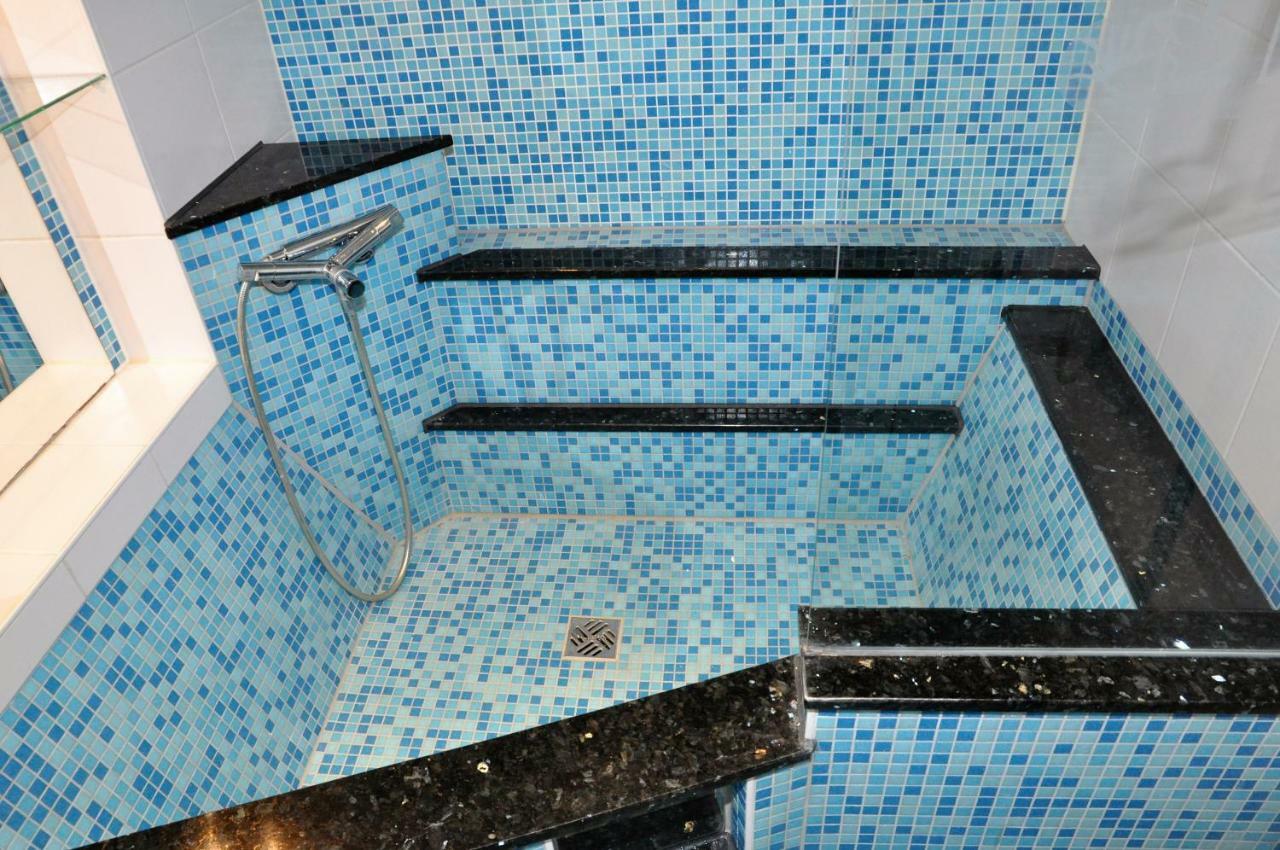 Apartmenthaus Am Zimmerplatz Hofheim am Taunus Buitenkant foto
